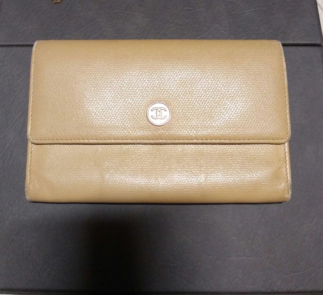 CHANEL長財布　ベェージ　ゴールドレザー　シャネル