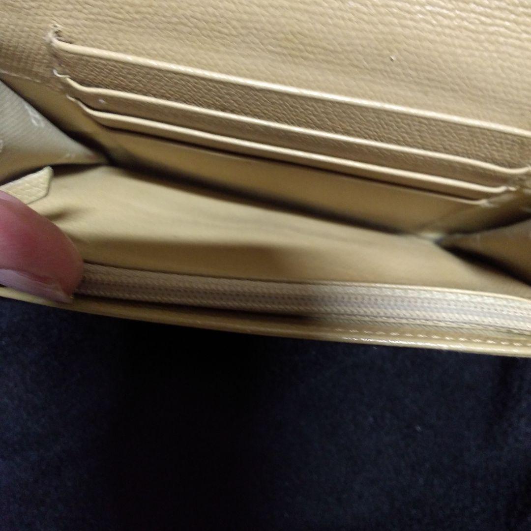 CHANEL長財布　ベェージ　ゴールドレザー　シャネル