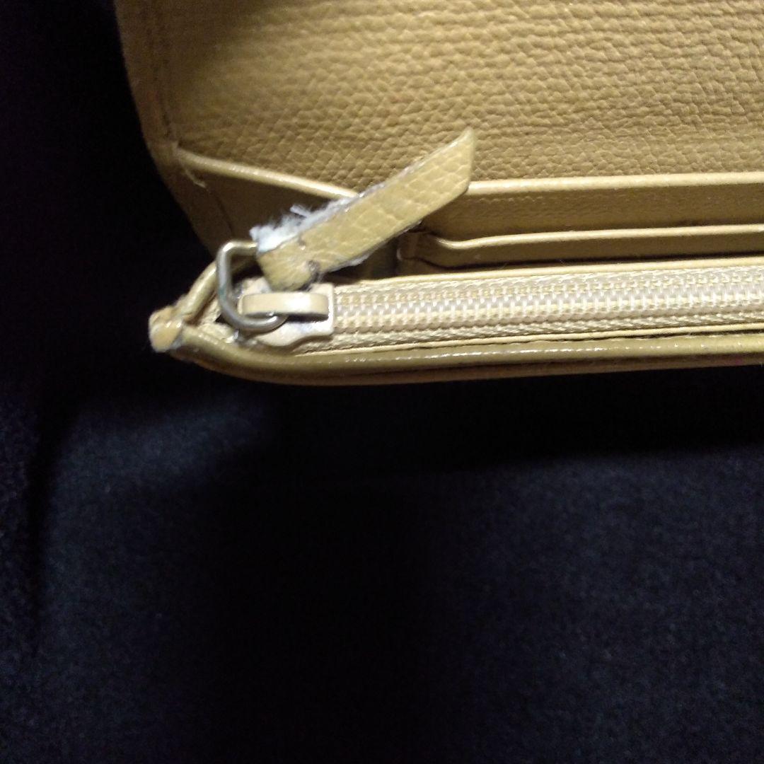 CHANEL長財布　ベェージ　ゴールドレザー　シャネル