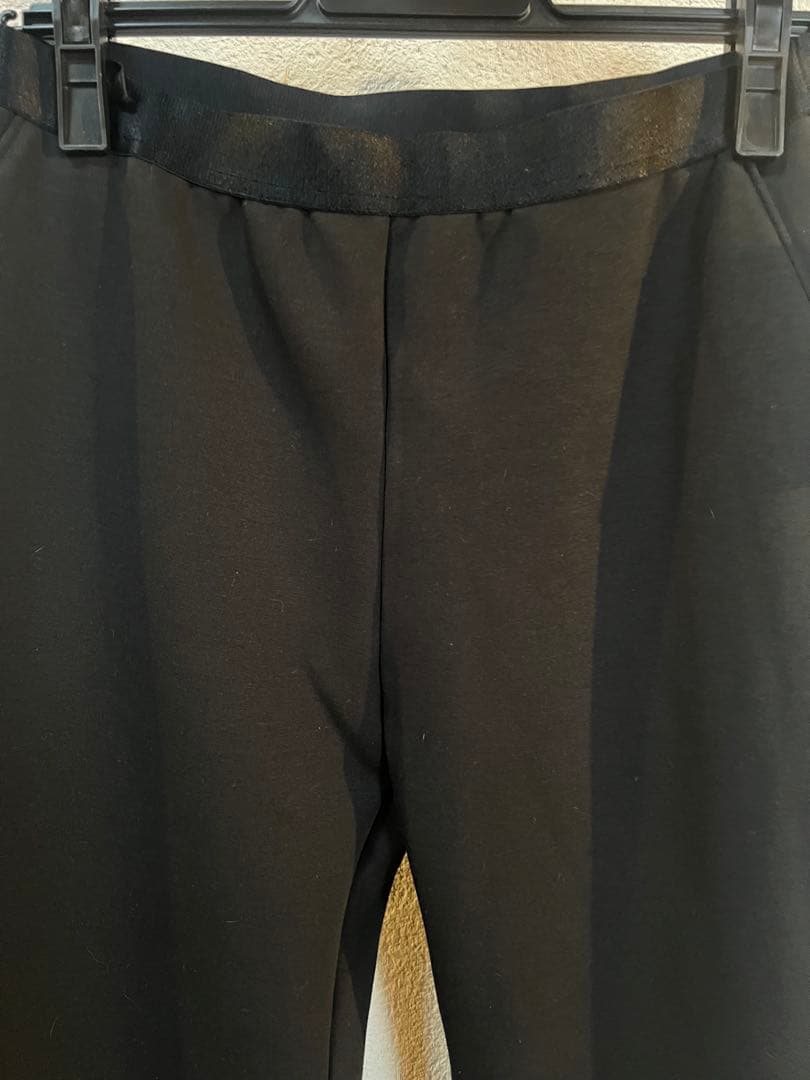 レリアン　ブラック 裏起毛暖かストレートパンツ 新品タグ付き