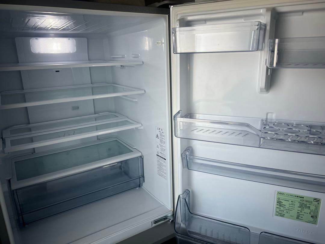 美品　AQUA冷蔵庫　2023年製