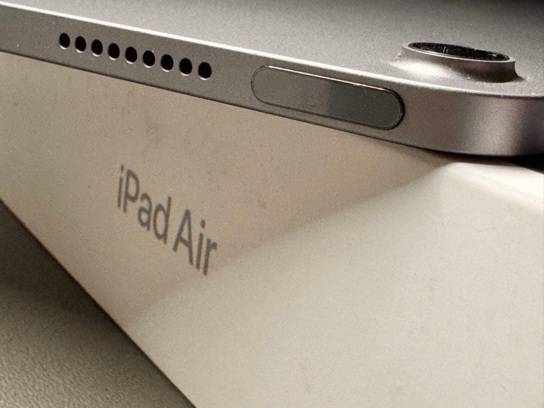 極上品iPad Air M3 256GB 11インチ Wifi