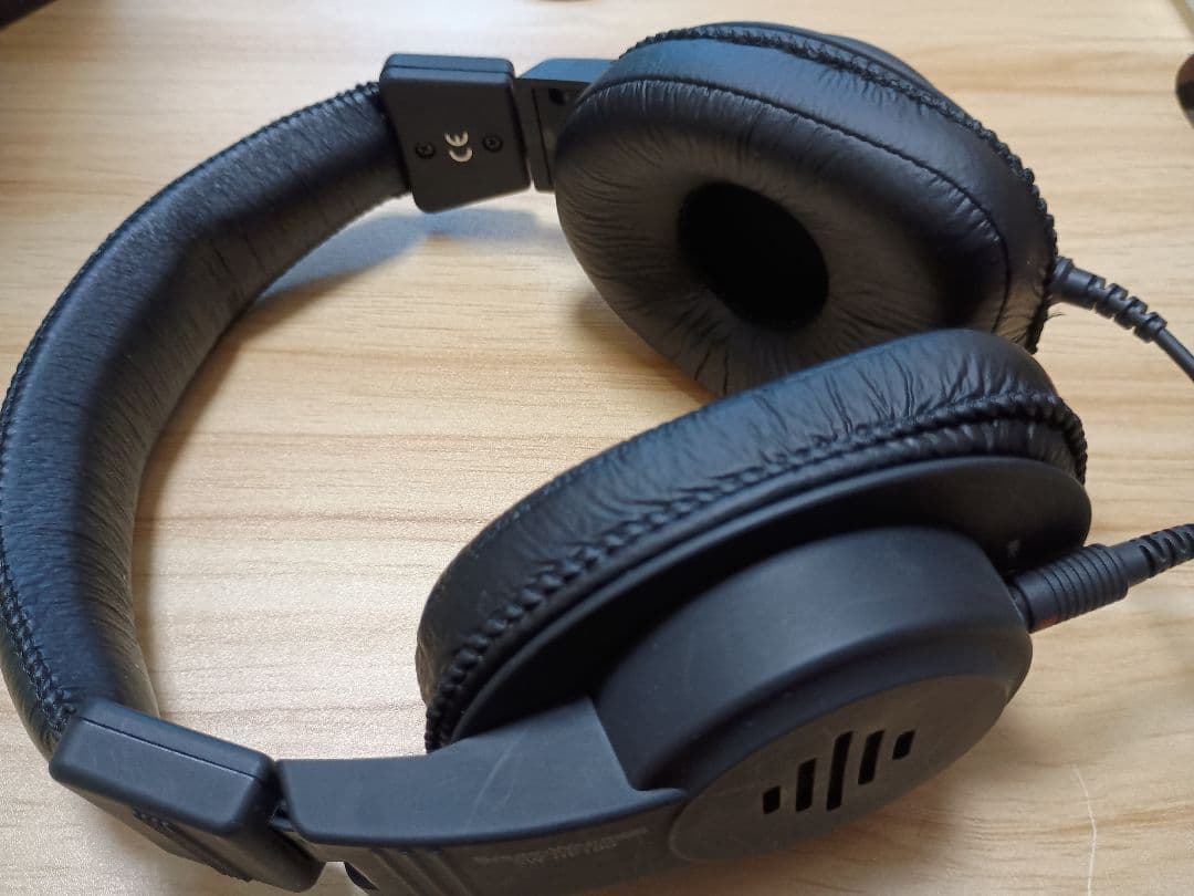 SW-HP100 有線ヘッドホン