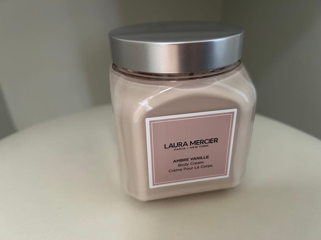 【人類モテ】LAURA MERCIER AMBRE VANILLEボディクリーム