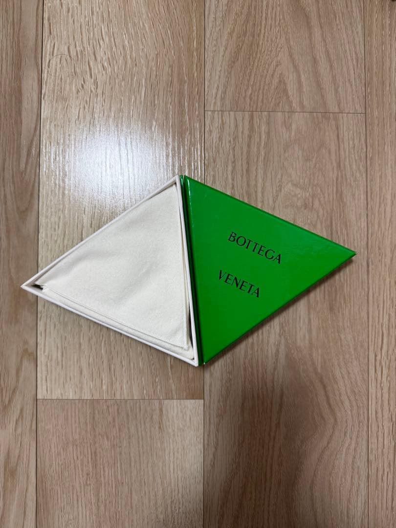 BOTTEGA VENETAシルバーピアス925 片耳