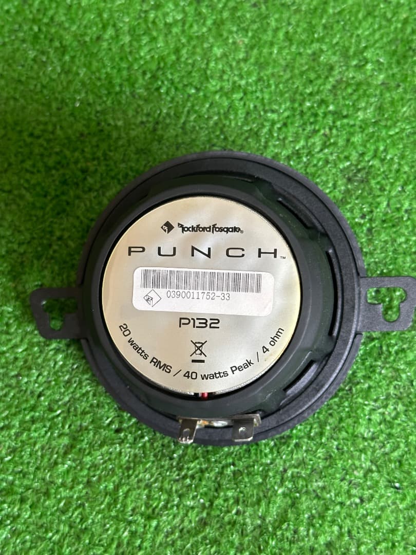 Rockford Fosgate P132カースピーカー 8.7cm動作確認済み