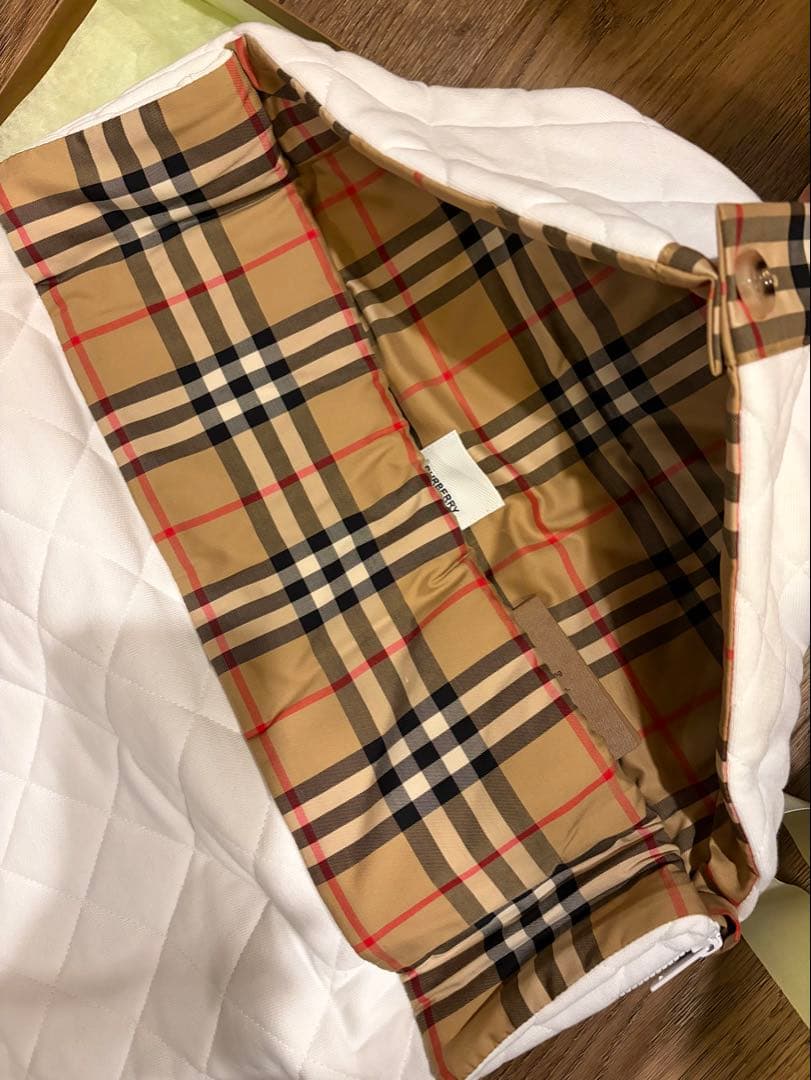 Burberry バーバリー　おくるみ　新品未使用　ギフトBOX