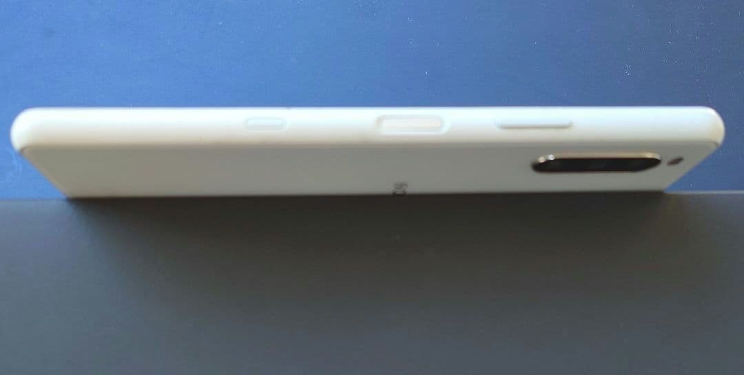 正規購入 used Sony Xperia 10 III 本体 A102SO 白