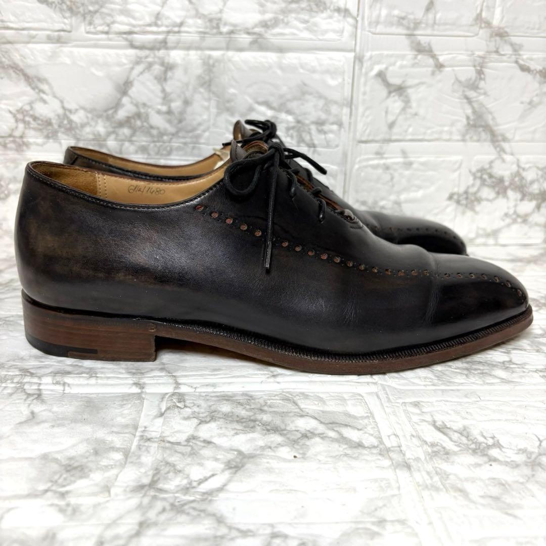ベルルッティ　Berlti 革靴　レザー　ビジネスシューズ　パンチング