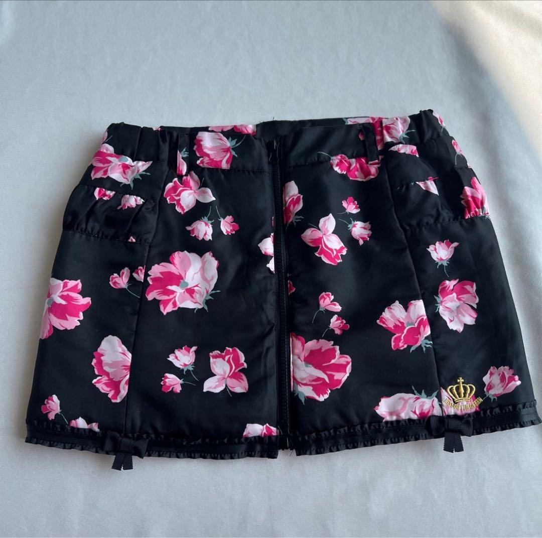 キスオンザグリーン　ゴルフウエア　アウタースカートセットアップMサイズ２