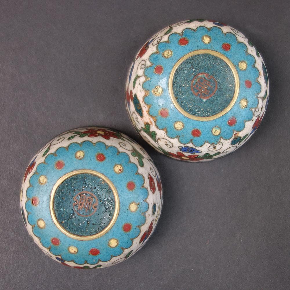 七宝内銀草花文盃　２客　送料無料