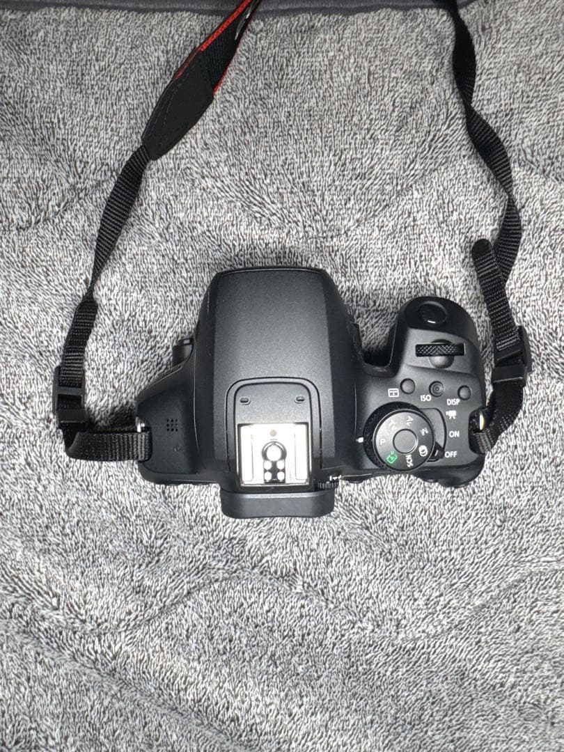 Canon EOS Kiss X10i 本体