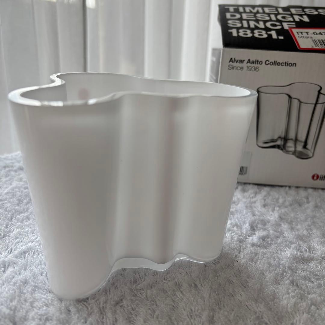  イッタラ アアルト フラワーベース オパールホワイト95mm