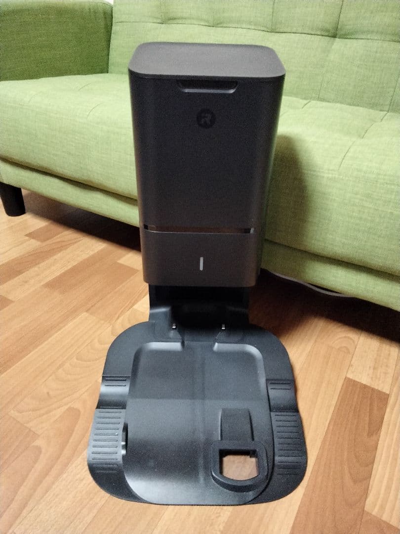 ルンバiRobotルンバi3＋(21年製)使用時間150時間未満