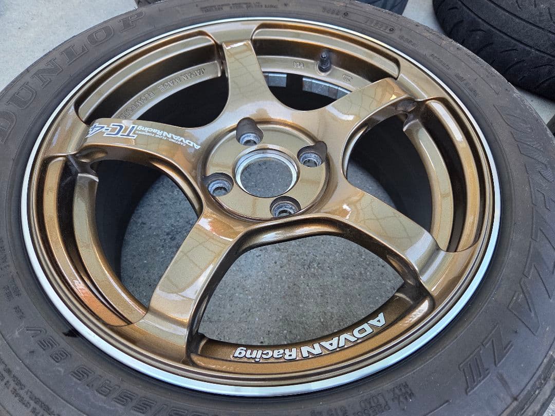 ADVAN TC-4 15インチ 4穴 PCD100 6.5j ET40