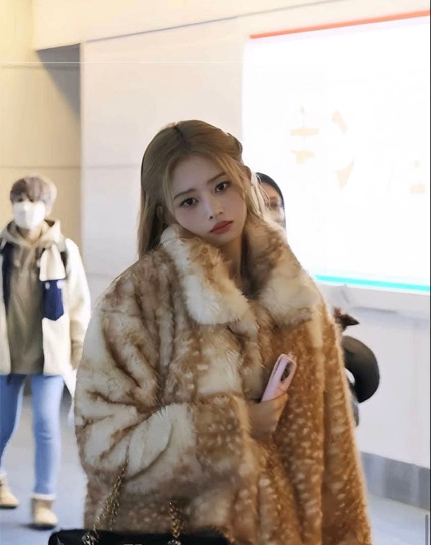 IVE レイ着用 バンビ柄 ファージャケット n.k atelier