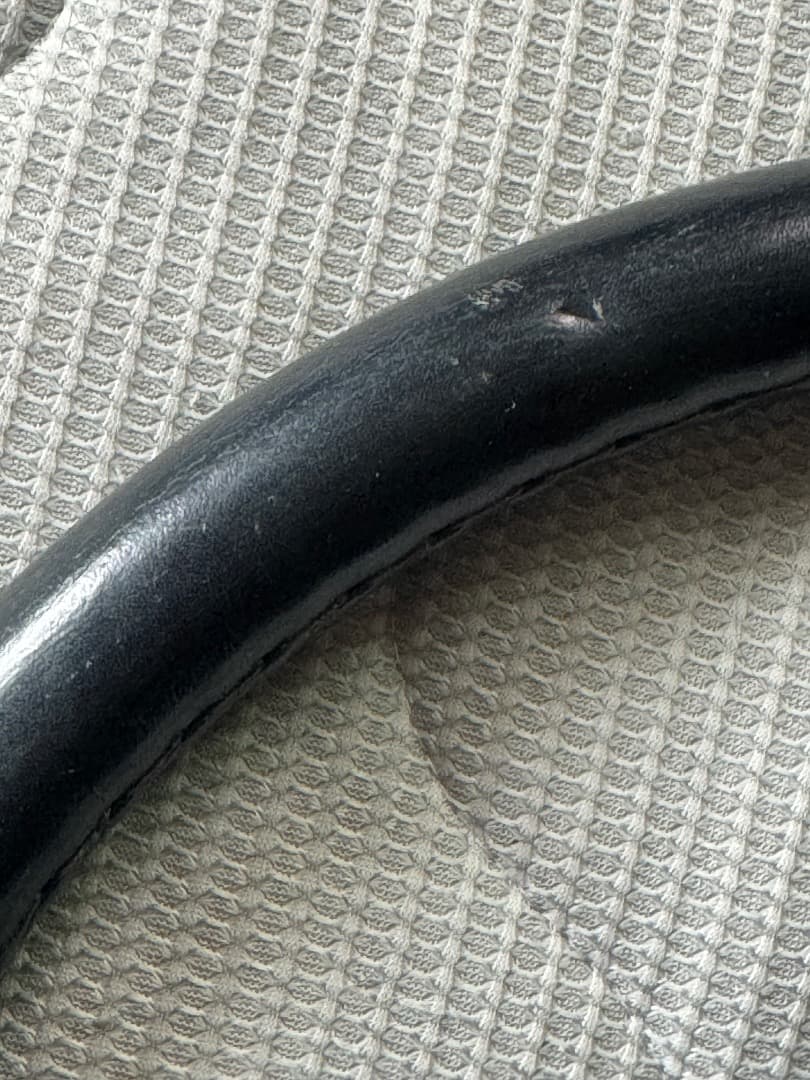 ナルディクラシック　ホーンボタン付き