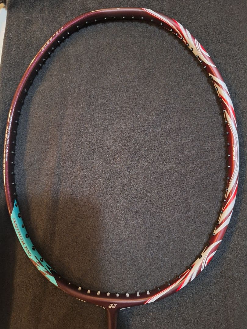 アストロクス　100zz 4UG5 クレナイ