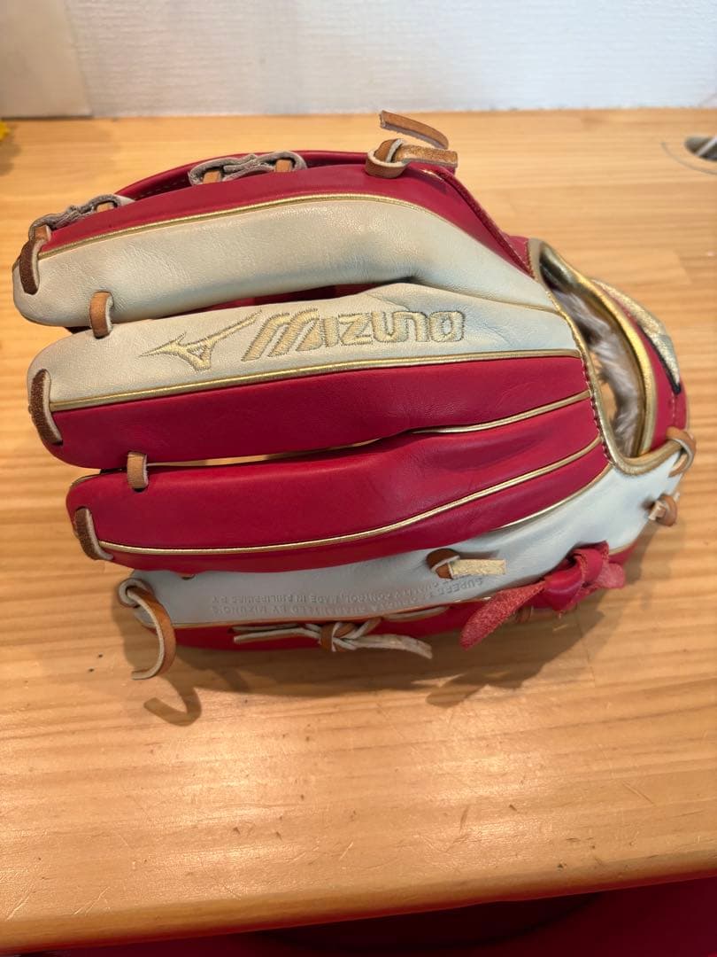 Mizuno Global Elite 軟式グローブ 内野用