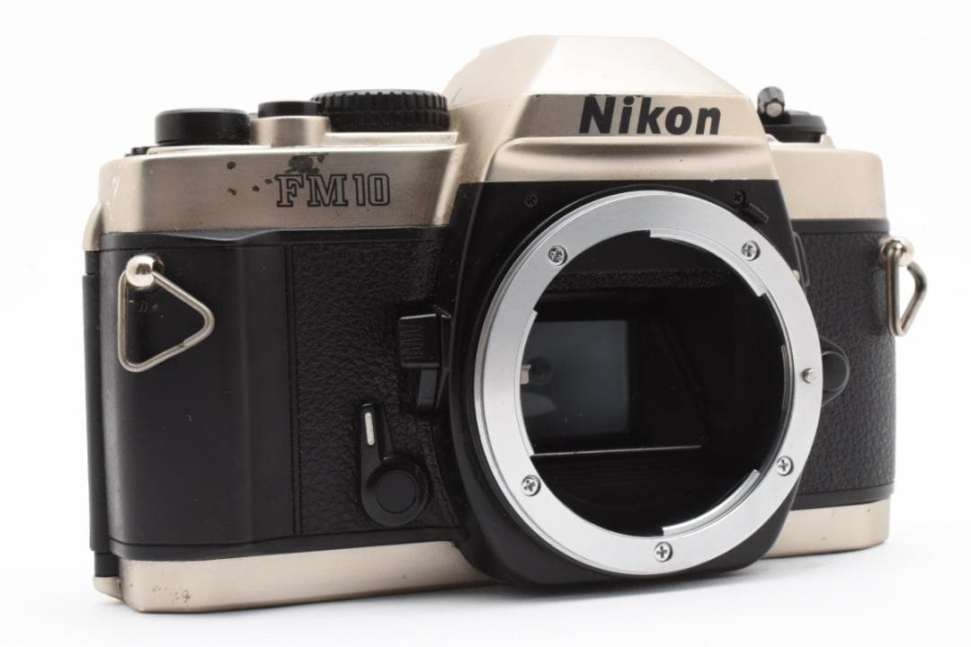 #323★良品★Nikon FM10 ボディ