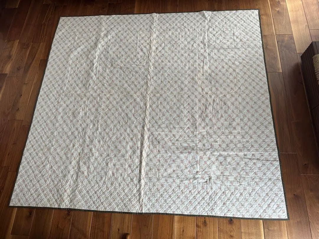 ハンドメイドパッチワーク　ベットカバー　タペストリー