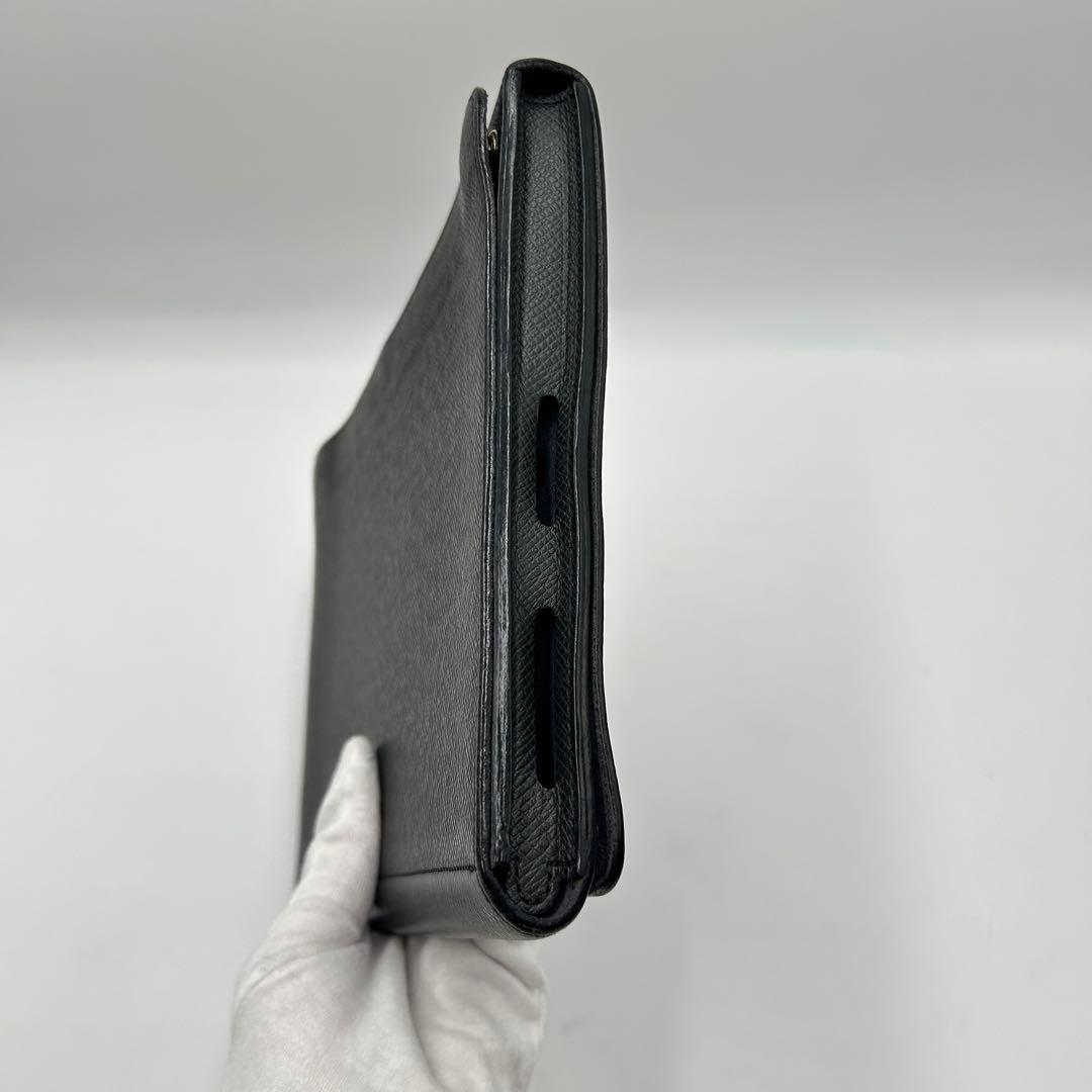 LOUIS VUITTON ルイ ヴィトン タイガ エテュイ iPad ケース