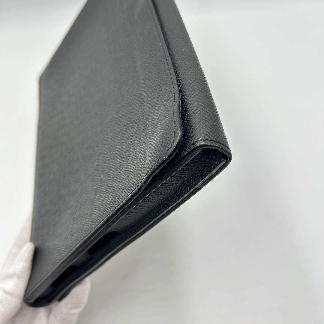 LOUIS VUITTON ルイ ヴィトン タイガ エテュイ iPad ケース