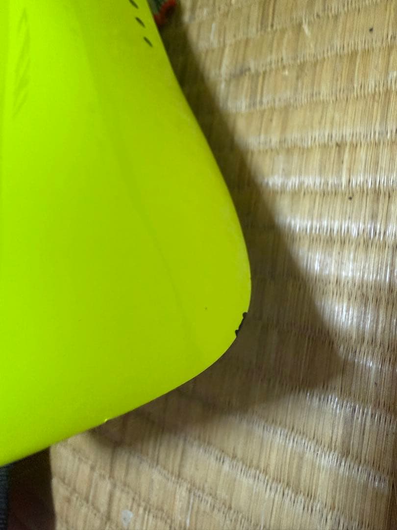 LEKI カーボンレガース ブラック/イエロー