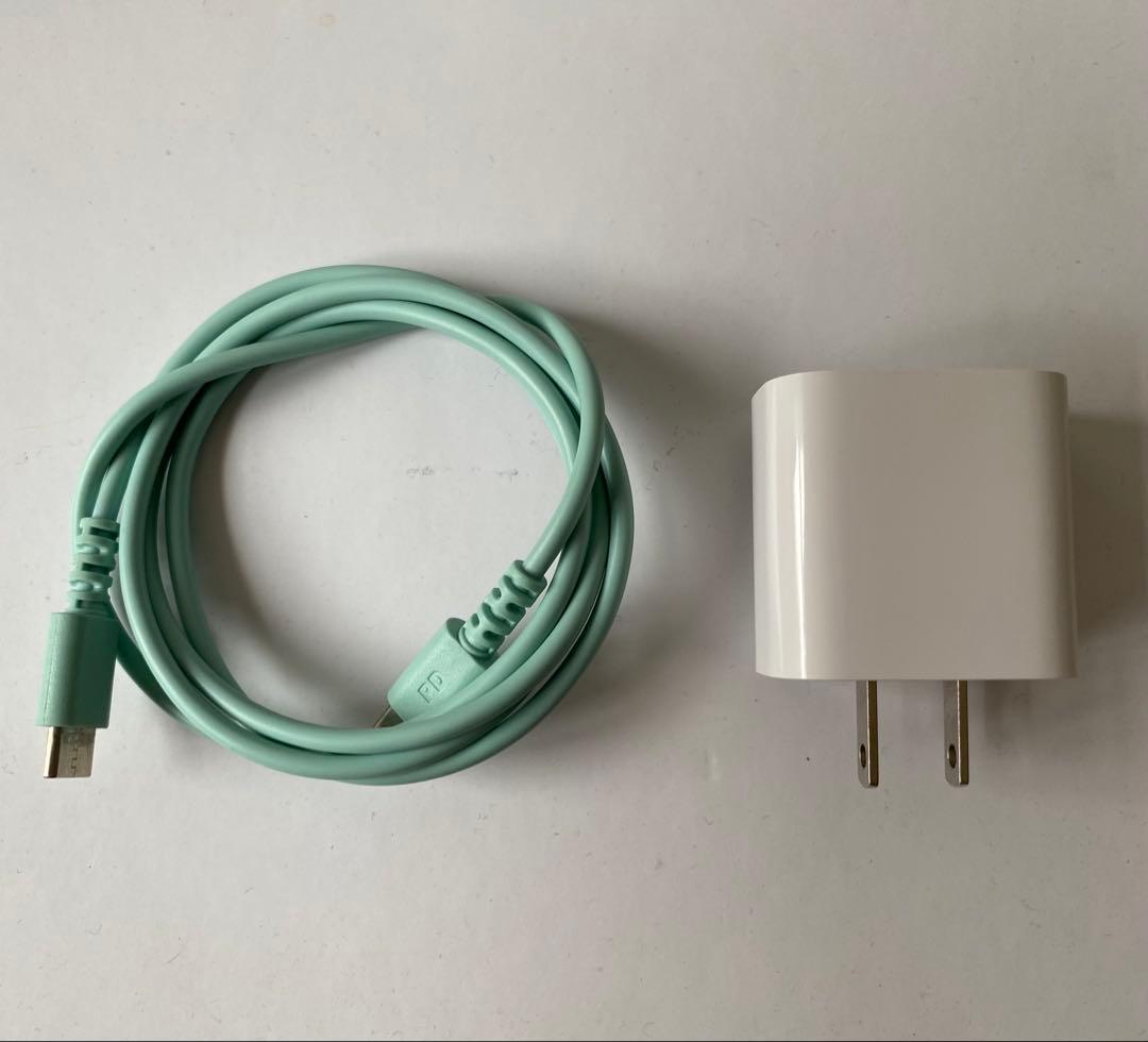 Oppo Reno14 5G 本体、オパールホワイト