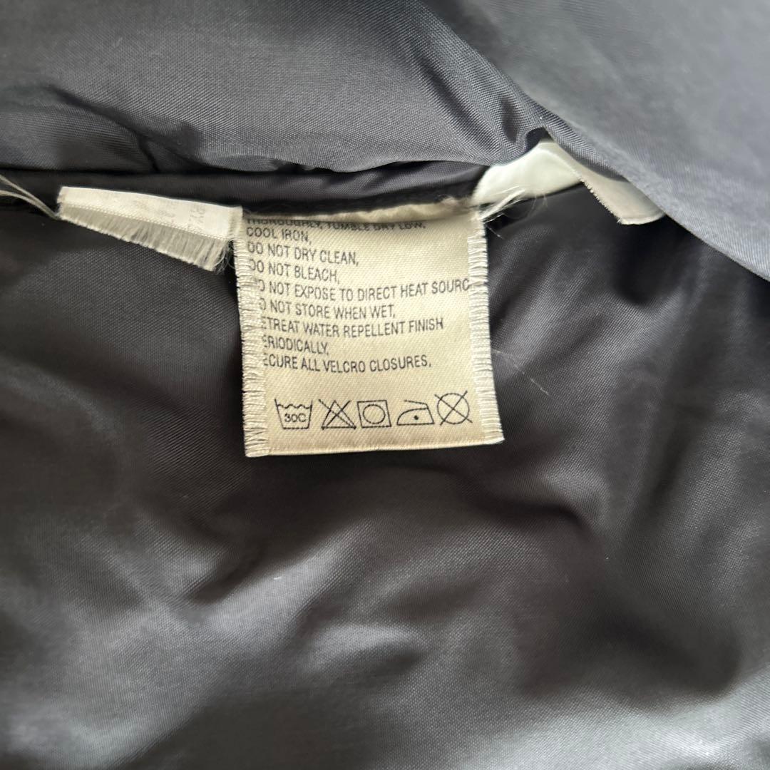 【売り尽くしSALE】ノースフェイス700フィルヌプシダウンブラックL