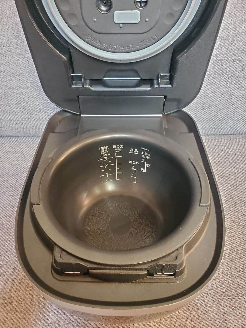 TIGER圧力 IH炊飯器 3.5合炊き デジタル表示