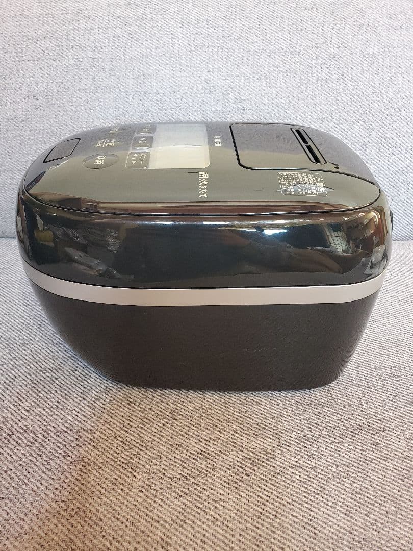 TIGER圧力 IH炊飯器 3.5合炊き デジタル表示