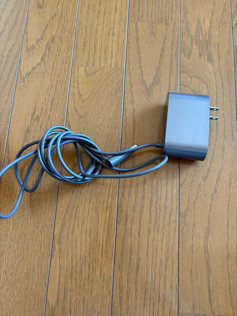 ダイソン　掃除機　ジャンク品　充電器付き
