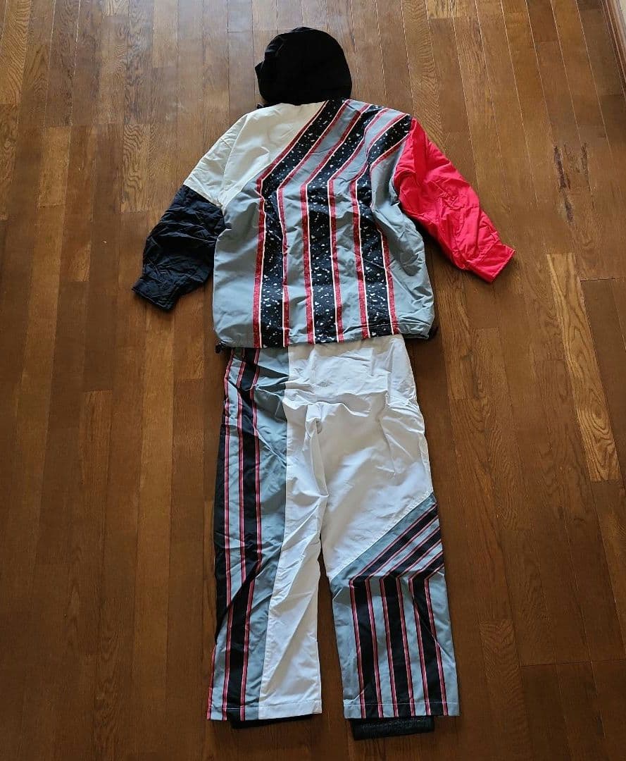 adidasアディダス　スノーボード　スキーウェア上下セットS白×黒×赤×グレー