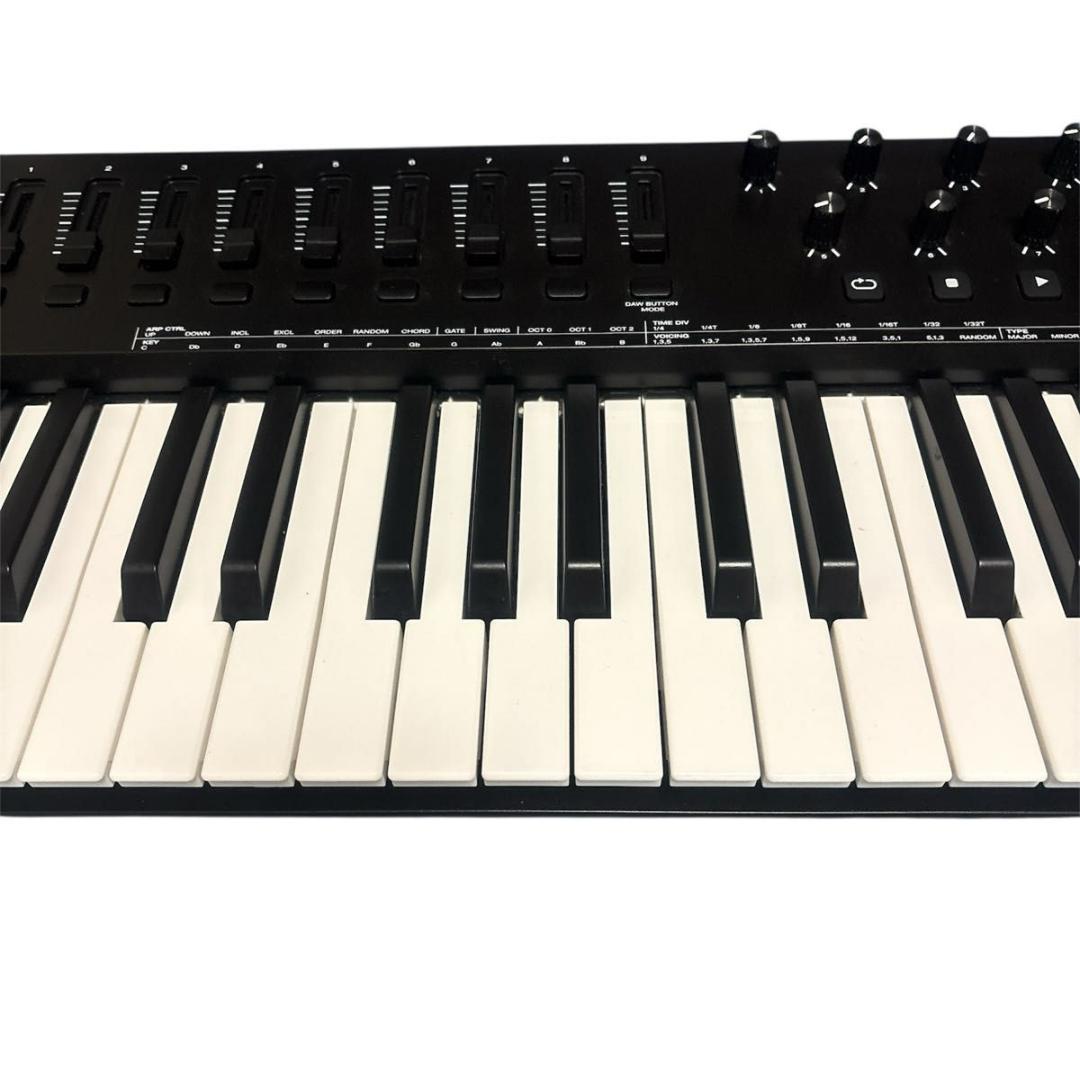 【美品】M-AUDIO OXYGEN49 MIDIキーボード　送料無料　匿名配送