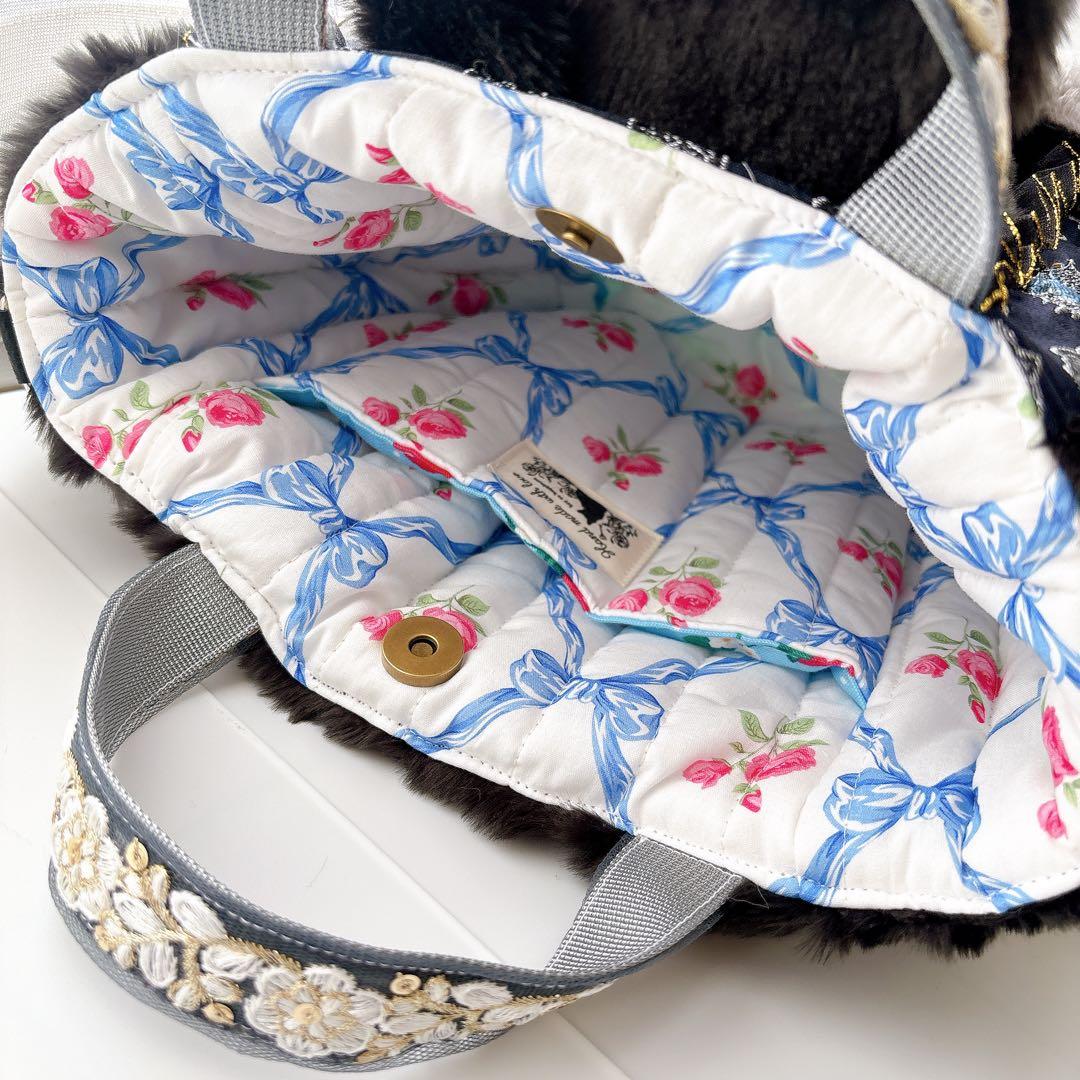 牡*格様 コヤンイサムチョン　バック　クラウディちゃん 艶ハート　ネイビー