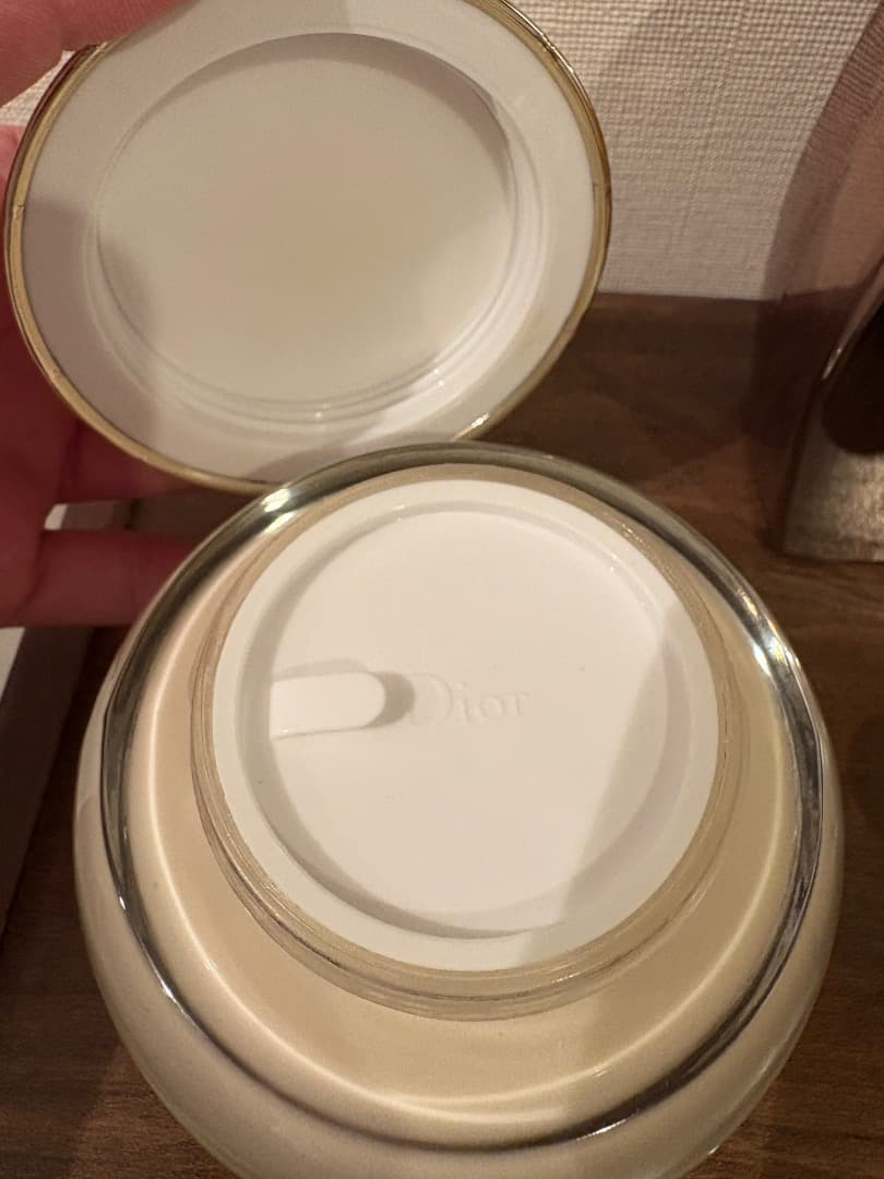 美品　ジャドール ボディミルク 200ml 2点セット