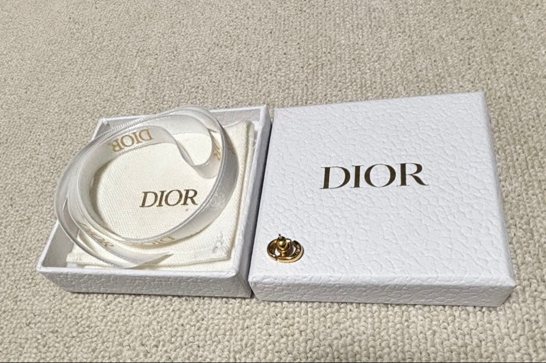 DIOR ピアス　片耳