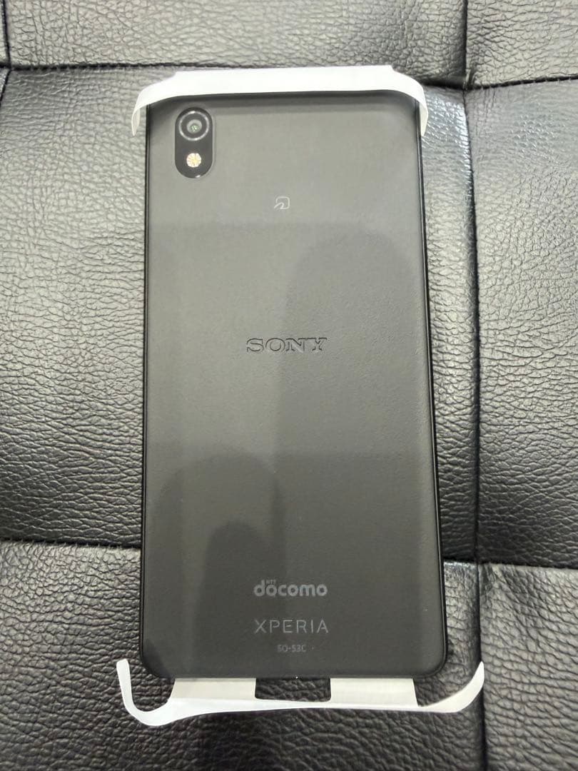 docomo Xperia ブラック