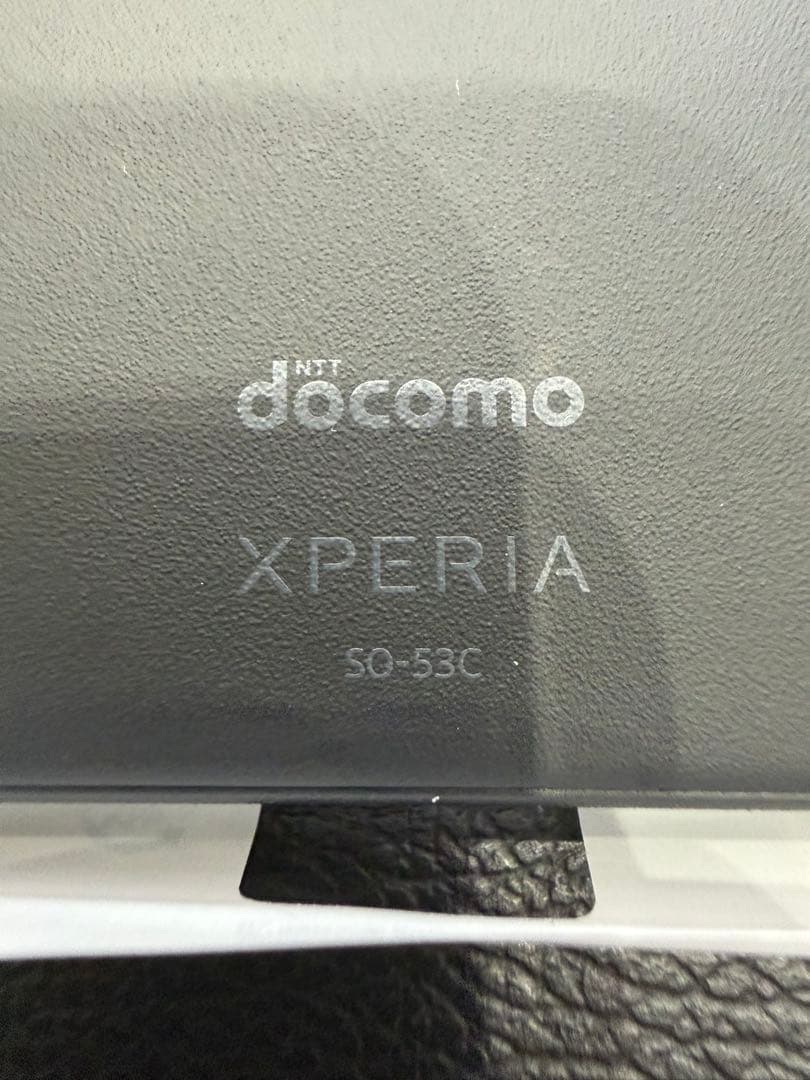 docomo Xperia ブラック