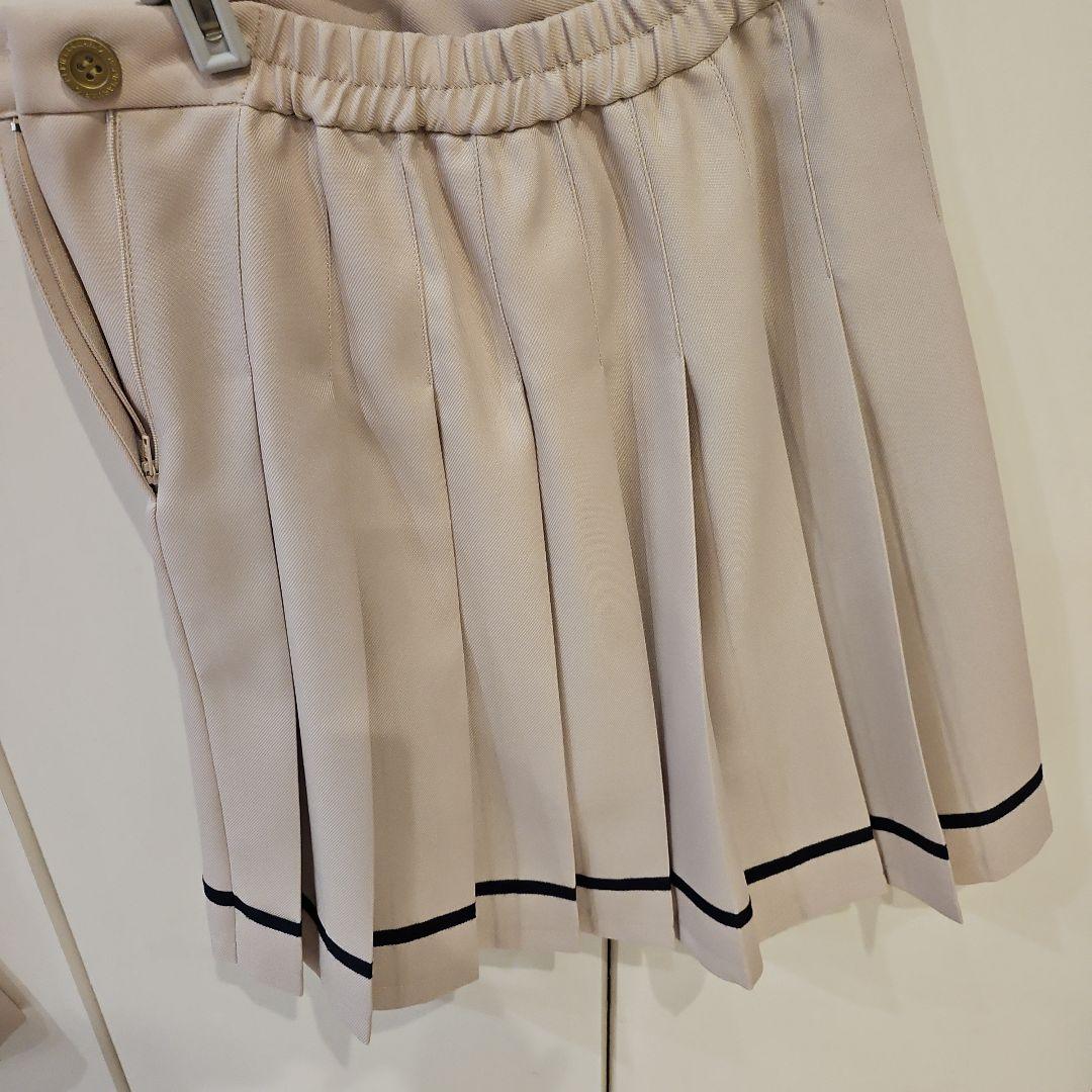 [期間限定値下げ]REPIPI ARMARIO ホワイトブレザー M卒業式小学校