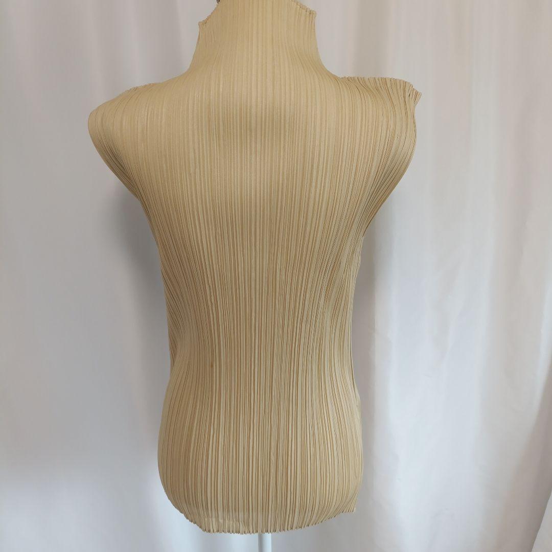 PLEATS PLEASE ベージュ ハイネック　ノースリーブ　チュニック