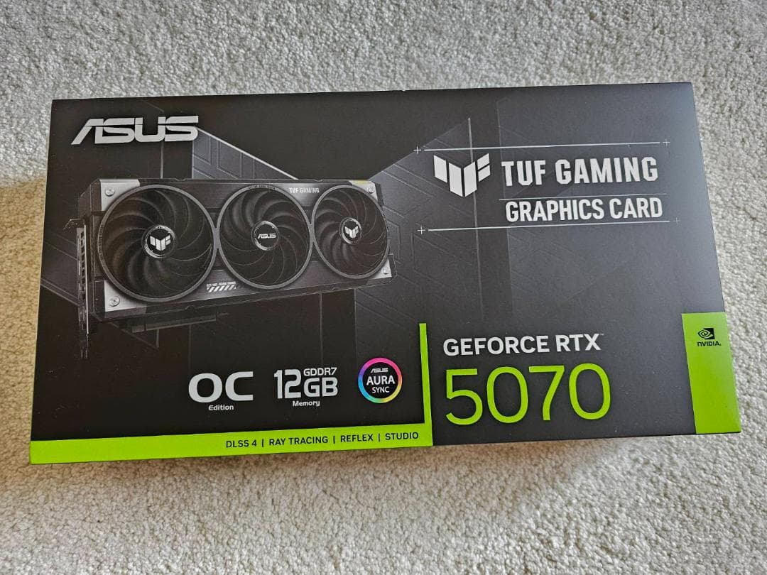 ASUS TUFGAMING GEFORCE RTX5070 グラフィックボード