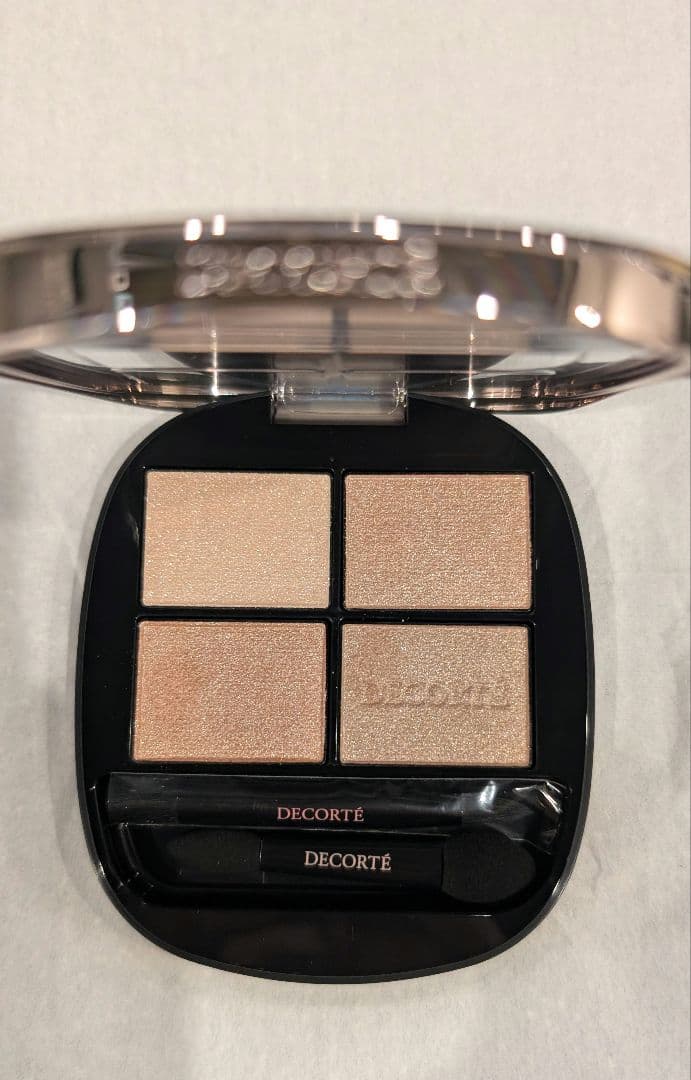 コスメデコルテ　カシミヤフェザー　09 スキンシャドウ