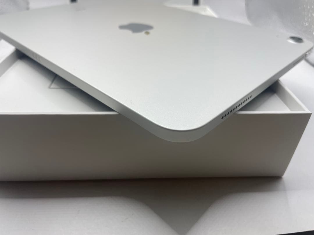 Apple iPad 第10世代 64GB wifiモデル #eco133