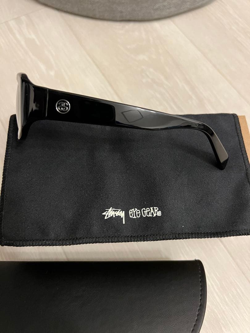 Stussy EYE GEAR LANDON SUNGLASSES 値下げ