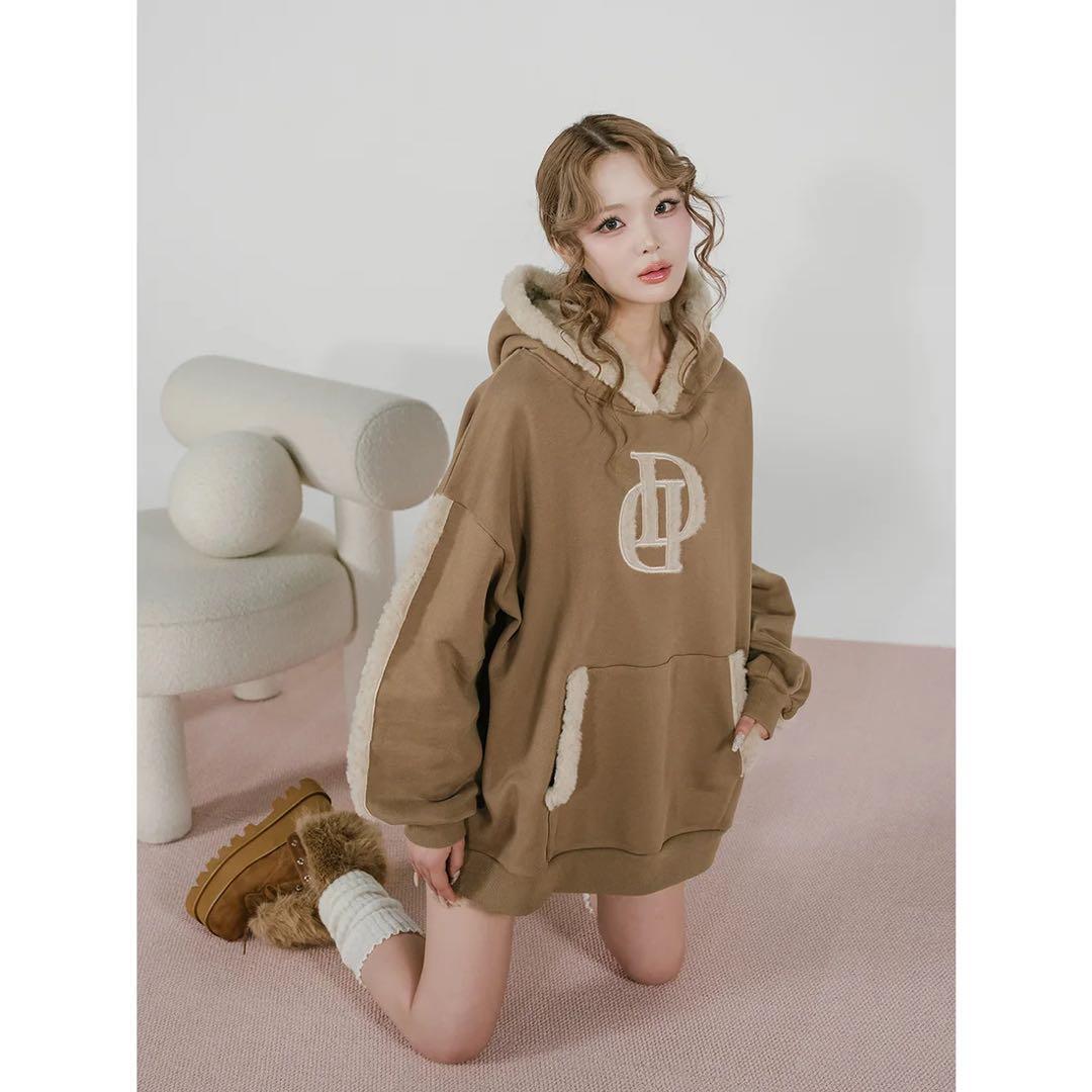 新品タグ付 モカ フリー DDボアスウェットフーディー ダーリッチ