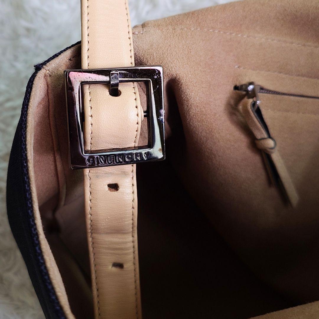 美品 ジバンシィ ポーチ付き ショルダーバッグ 4Gロゴ ブラック ワンショル