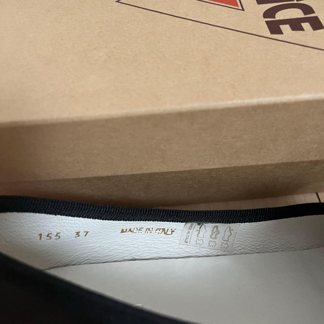 【新品未使用】La TENACE 甲深　バレエシューズ　黒