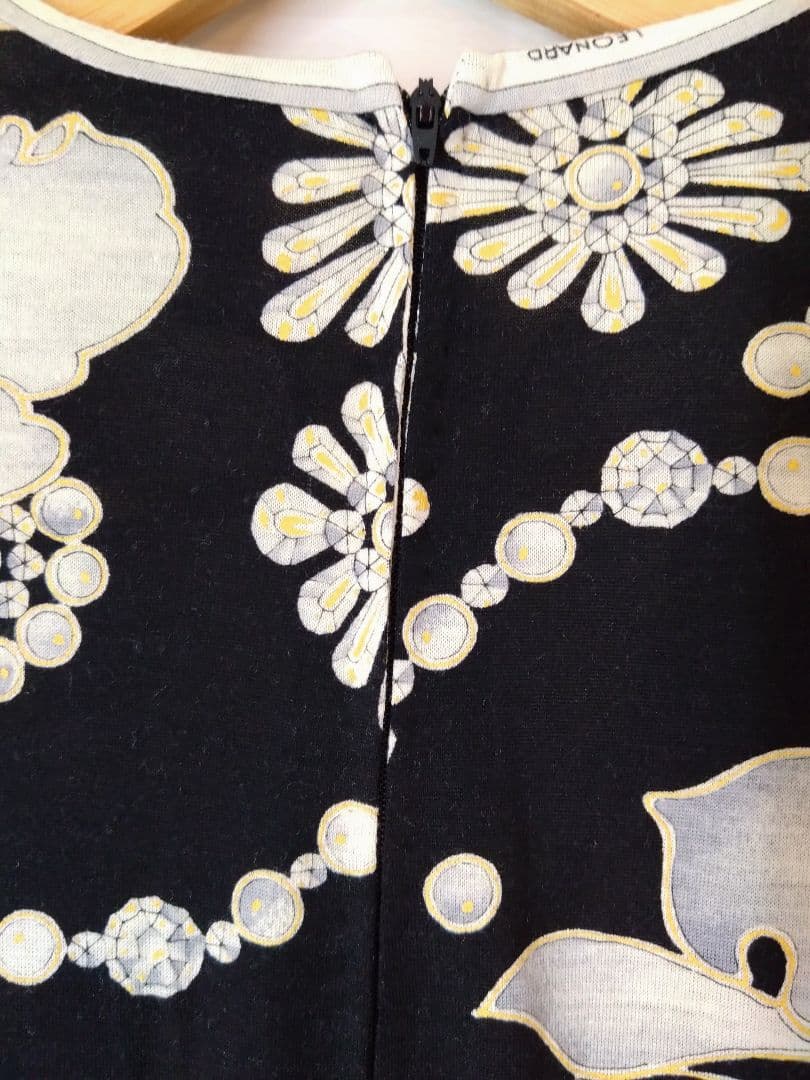 レオナール シルク混 花柄 レース カシュクール 長袖 ワンピース L